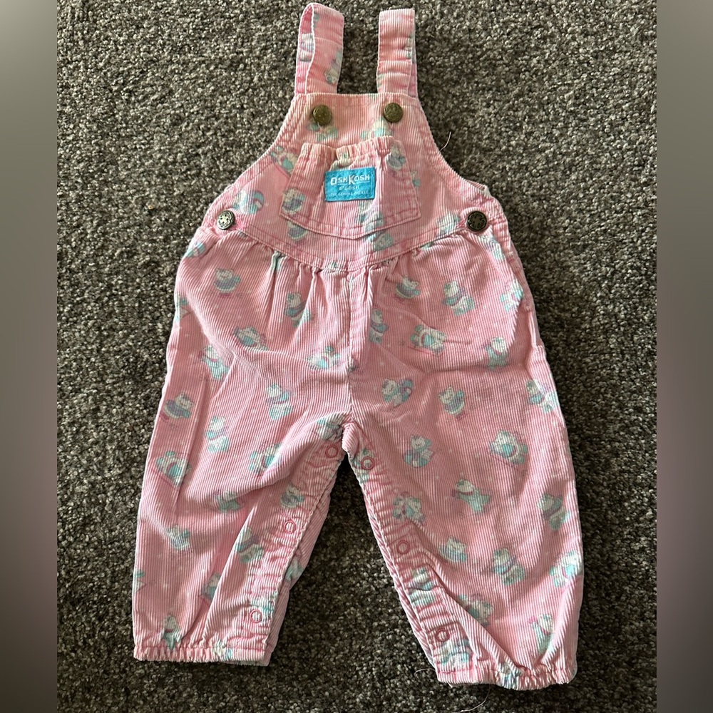 Precious vintage made in the USA oshkosh overalls in size 6/9 months